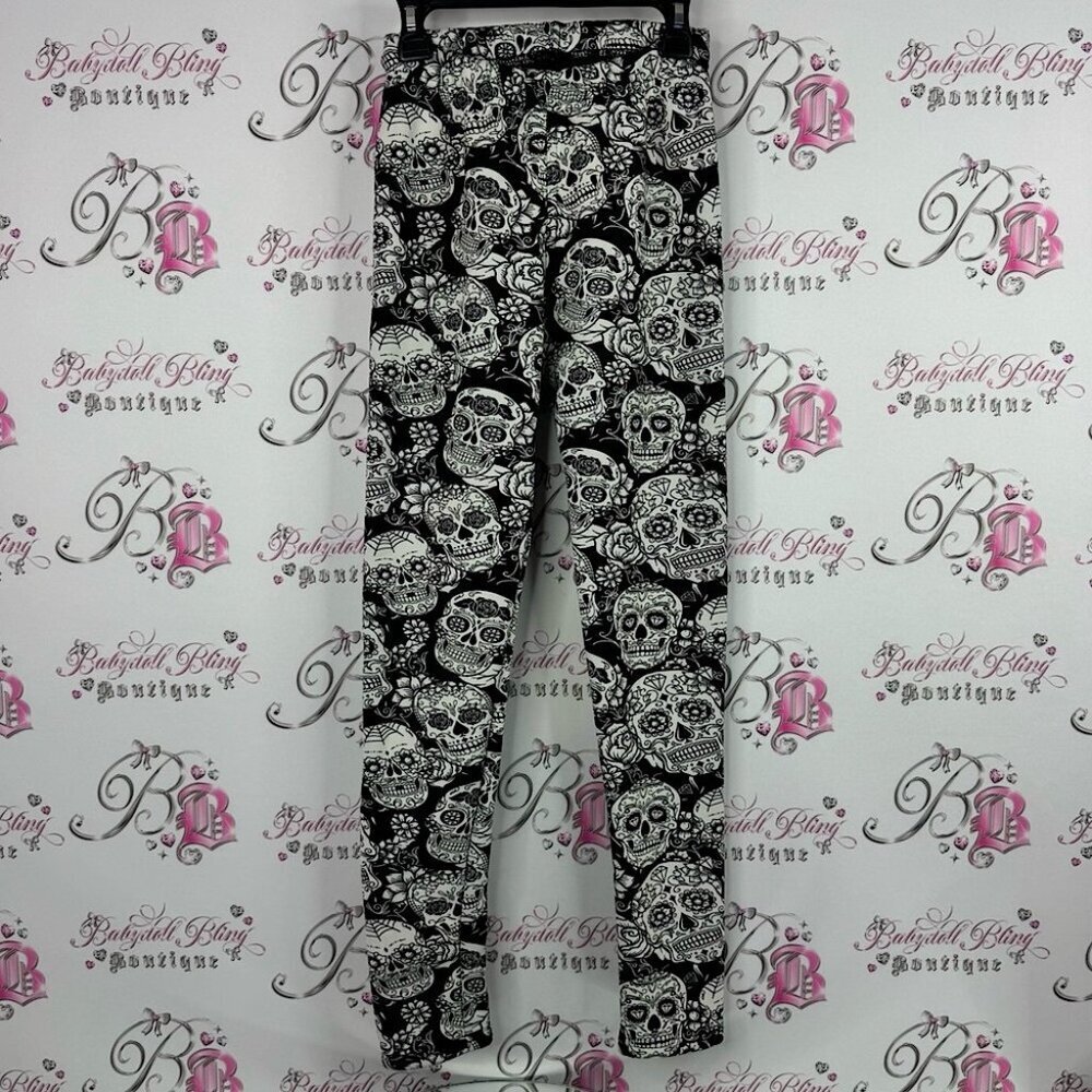 Just cozy pants fleece lined thick warm skulls Black White diamonds 💎 leggings